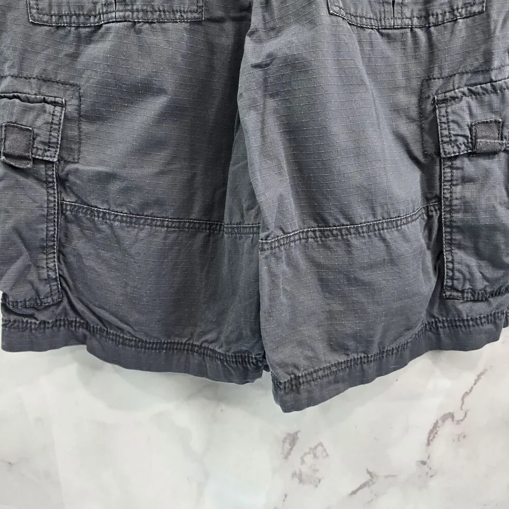 Vintage OP Shorts Mens 32 Gray Baggy Y2K Cargo Camo Ocean Pacific Hip Hop